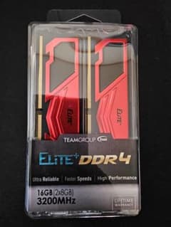 Team DDR4 3200Mhz PC4-25600 8GBx2枚のサムネイル