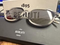に*ゃ様 Berluti サングラス スクリット柄のサムネイル