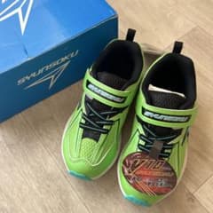 未使用　SHUNSOKU 17.5㎝ SJC0130 グリーン スニーカーのサムネイル