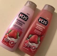 [Emi様専用] ＶＯ５ ストロベリークリームシャンプー&コンディショナーのサムネイル