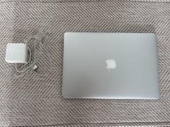 Apple MacBook air 2015 128GB 13.3インチのサムネイル