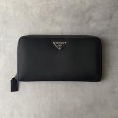 美品】PRADA 長財布 ラウンドジップ 三角ロゴプレート ナイロン A106