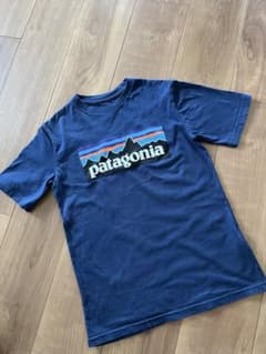 パタゴニア　Tシャツ　120 ネイビーのサムネイル
