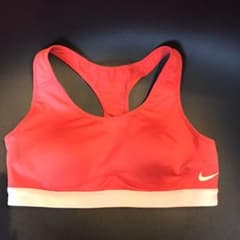 NIKE ナイキ スポーツブラのサムネイル