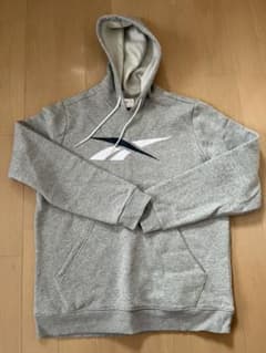 リーボック　ビックロゴパーカー　美品のサムネイル