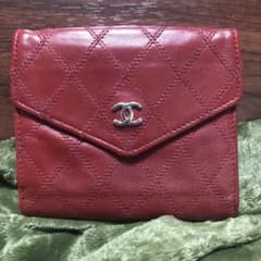 人気☆希少色☆赤☆CHANEL シャネル　ビコローレ　三つ折り財布　Wホックのサムネイル