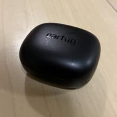 EarFun Air Pro 3 充電ケースのみ　充電器　ブラックのサムネイル