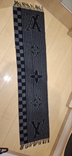 LOUIS VUITTON マフラー ブラック/グレーのサムネイル