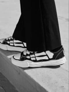 AMIRI MIHARA YASUHIRO 42 新品未使用品