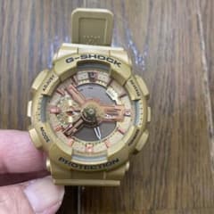 CASIO G-SHOCK ゴールドカラー 腕時計　電池切れ　汚れありのサムネイル