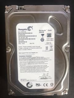 最終値下げ！中古 Seagate 2TB 3.5インチ HDD 送料無料！のサムネイル
