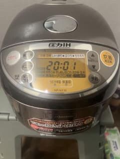 象印★IH炊飯器★五号炊き★ゾウジルシ★NP-NY10型のサムネイル