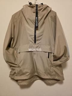 【MILKFED. 】ハーフジップマウンテンパーカー/サイズS/プルオーバーのサムネイル