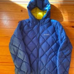 mont-bellダウンジャケットジュニア用のサムネイル