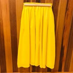 ティアラ 春色 スカートのサムネイル