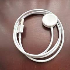 Apple Watch 充電ケーブル　ホワイトのサムネイル