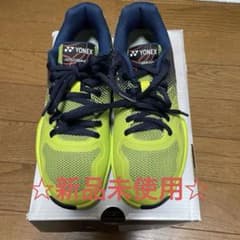 k*ん様 新品ヨネックス パワークッションエアラスダッシュ2 GC テニスシューのサムネイル