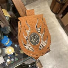 本革ポーチ レザー 小物入れ タバコ シガレットケースのサムネイル