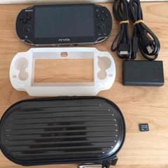 極美品 PS VITA 本体 ブラック おまけ付のサムネイル