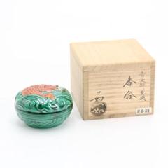 山本一如作 青交趾荒磯香合 茶道具 共箱共布　C353　TC1 山本一如作 青交趾荒磯香合 茶道具 共箱共布 C353 TC1 - メルカリ