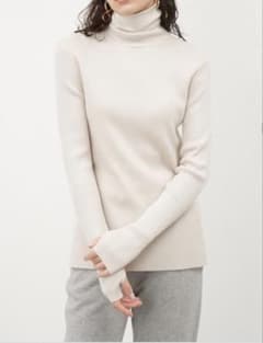 Mila owen タートルネックリブニットトップス 新品未使用のサムネイル