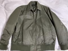 ユニクロ　MA-1 フライトジャケット　XL UNIQLOのサムネイル