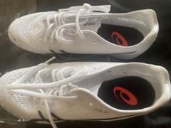 asics GUNLAP ホワイト スパイクシューズ　箱無しのサムネイル