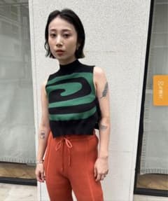 sanself デザインショートニットベストのサムネイル