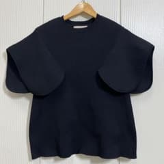 美品 Heve ヘイヴ ペタルニット ブラック - メルカリ