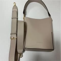 Petit bucket bagのサムネイル