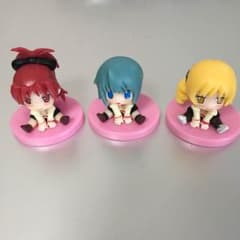 マドマギフィギュア3点セットのサムネイル