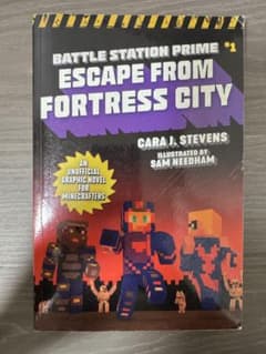 【洋書(漫画)】Escape from Fortress Cityのサムネイル