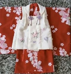 【【再値下げ】七五三 三歳女の子着物(被布つき) アンティーク調のサムネイル