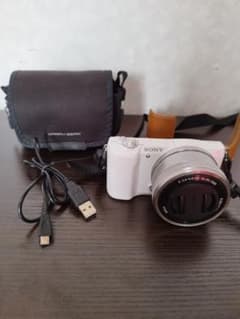 【美品】ミラーレスカメラ SONY ILCE-5100L(W) α5100のサムネイル