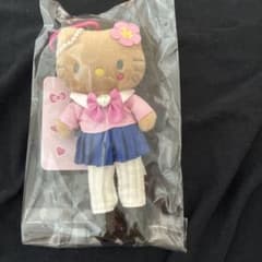 Hello Kitty ぬいぐるみキーホルダー 制服のサムネイル
