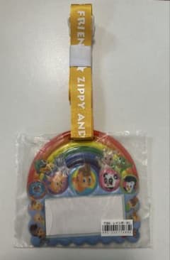 ワールドファミリー　ネームホルダー　レインボーのサムネイル