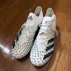 adidas サッカースパイク EQUIPMENT プレデターのサムネイル