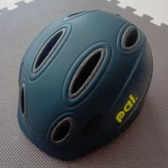 ダークブルー 自転車用ヘルメット 通気孔付きのサムネイル