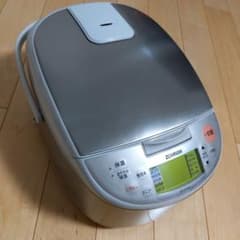 ZOJIRUSHI NP-CB15　8合　炊飯器のサムネイル