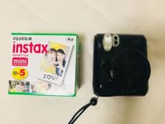チェキ instax mini ピアノブラックのサムネイル