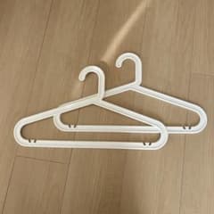 IKEA イケア BAGIS 白 ハンガー2本 - メルカリ