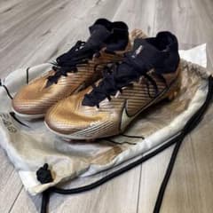 ニッシー様限定Nike サッカーシューズ ゴールド 収納バッグ付きのサムネイル