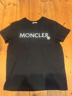 MONCLER ブラック Tシャツ Sサイズのサムネイル