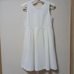コムサイズム☆COMME CA ISM☆　オフホワイトワンピース　美品のサムネイル