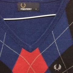 フレッドペリー FRED PERRY ニットのサムネイル