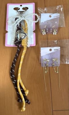 Don marche ストラップ・ピアスセットのサムネイル