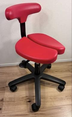 中古美品　Ayur Chair(アーユルチェアー)オクトパス レッド 良品 ayur-chair アーユルチェア オクトパス レッド 姿勢矯正 昇降式