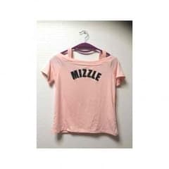 肩出し半袖のサムネイル