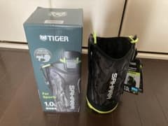 Ma36 プロフ必読様専用　タイガー　TIGER 水筒カバー　1Ｌのサムネイル