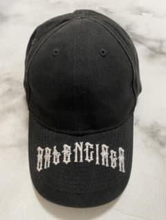 BALENCIAGA tattoo logoキャップのサムネイル